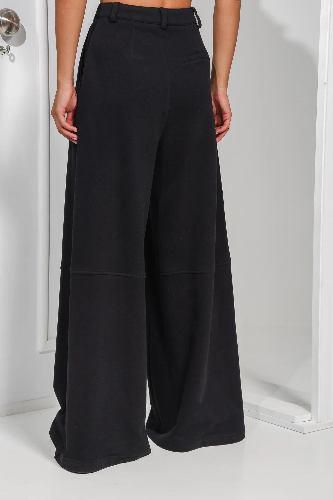 Step Wide Pants (Black)