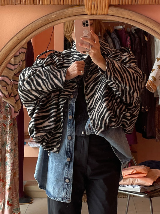 Oversized Bomber Jacket (zebra black)