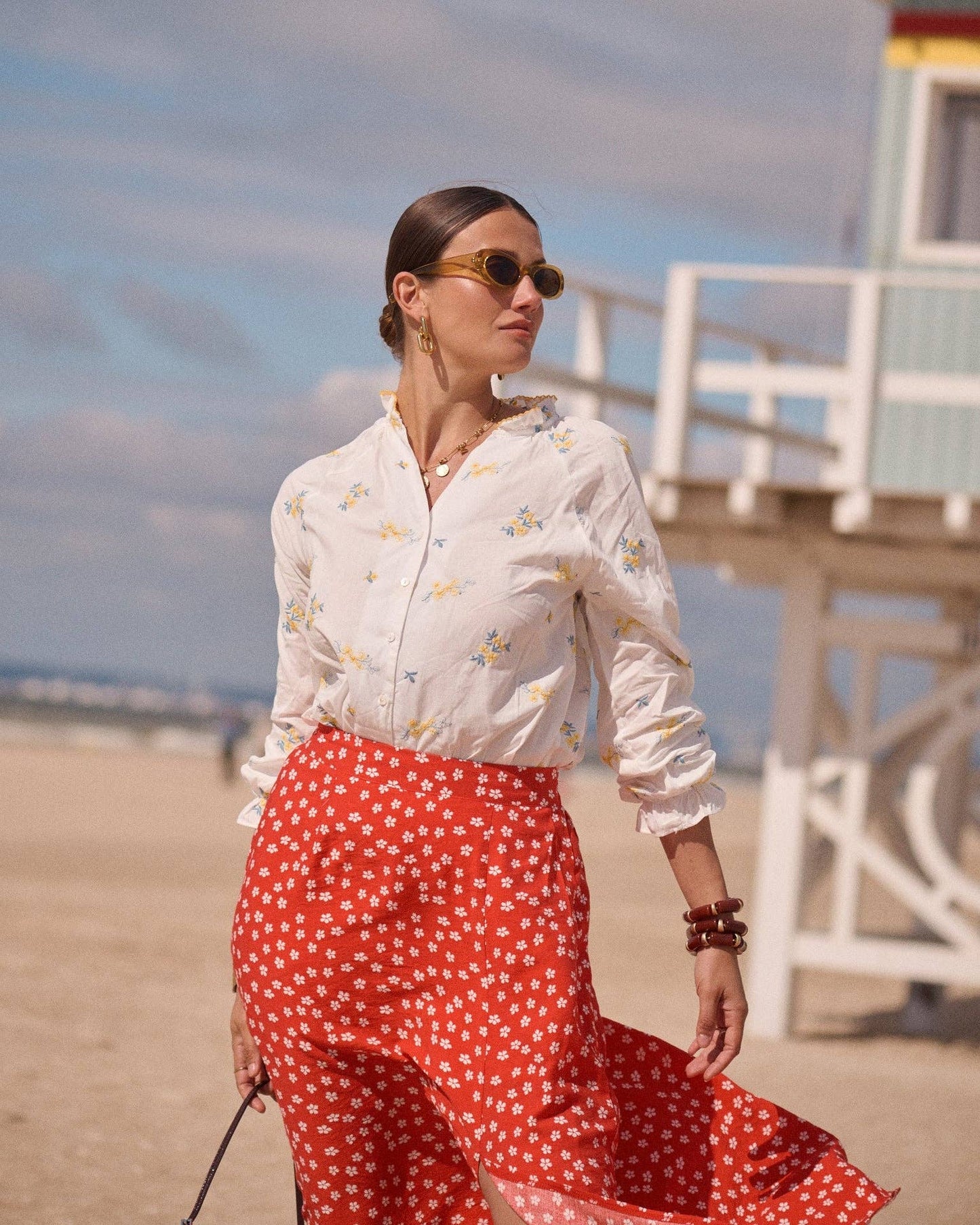 Plaza skirt (white blossoms)
