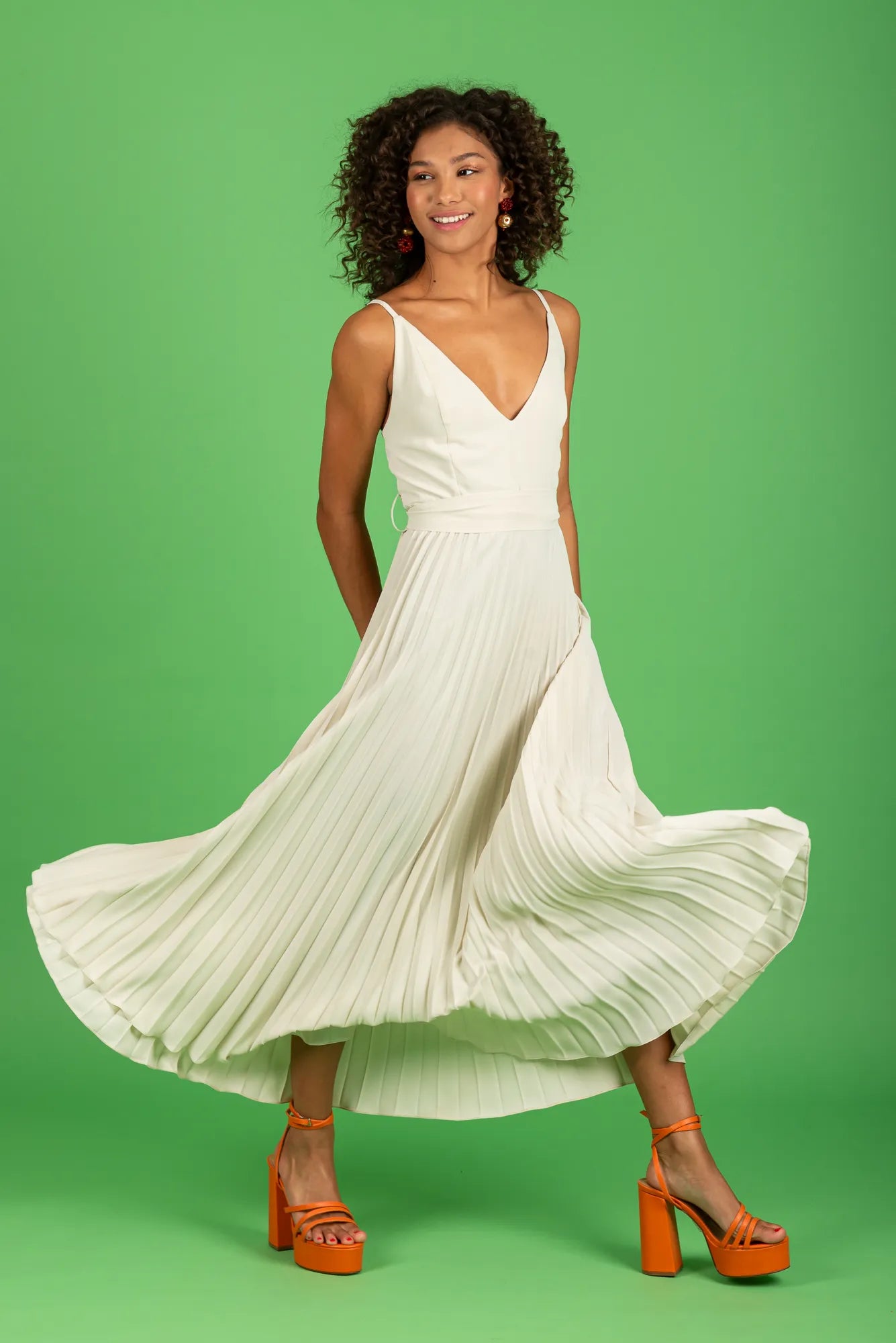 Gabriela Pleated Dress (vanilla)