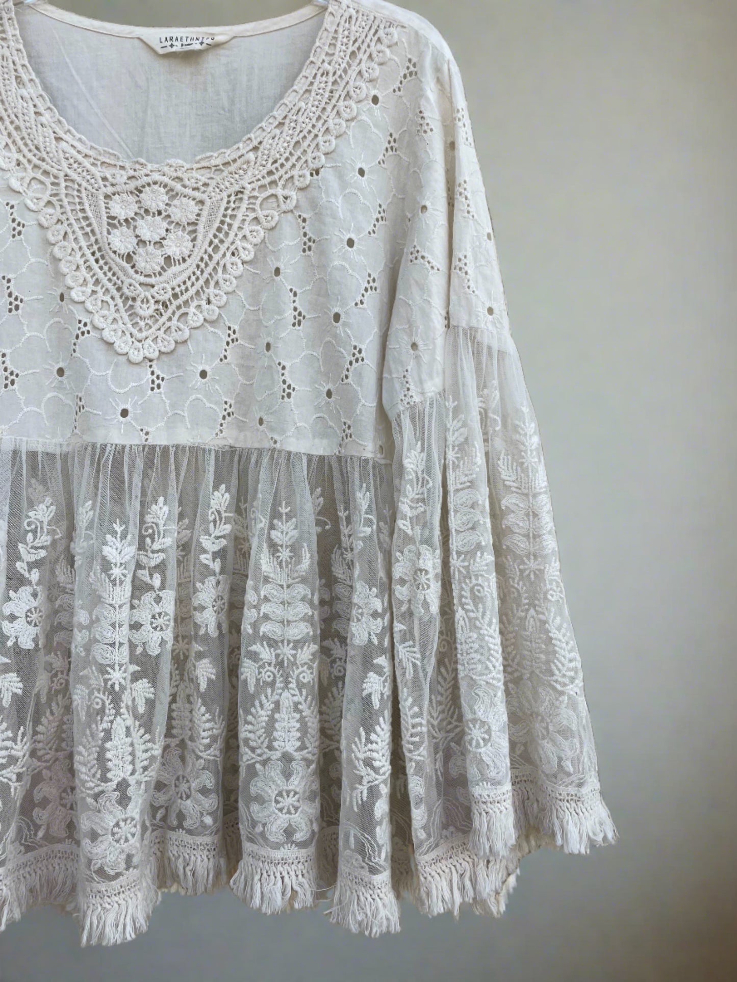 Long Sleeved Lace Top (ivory)