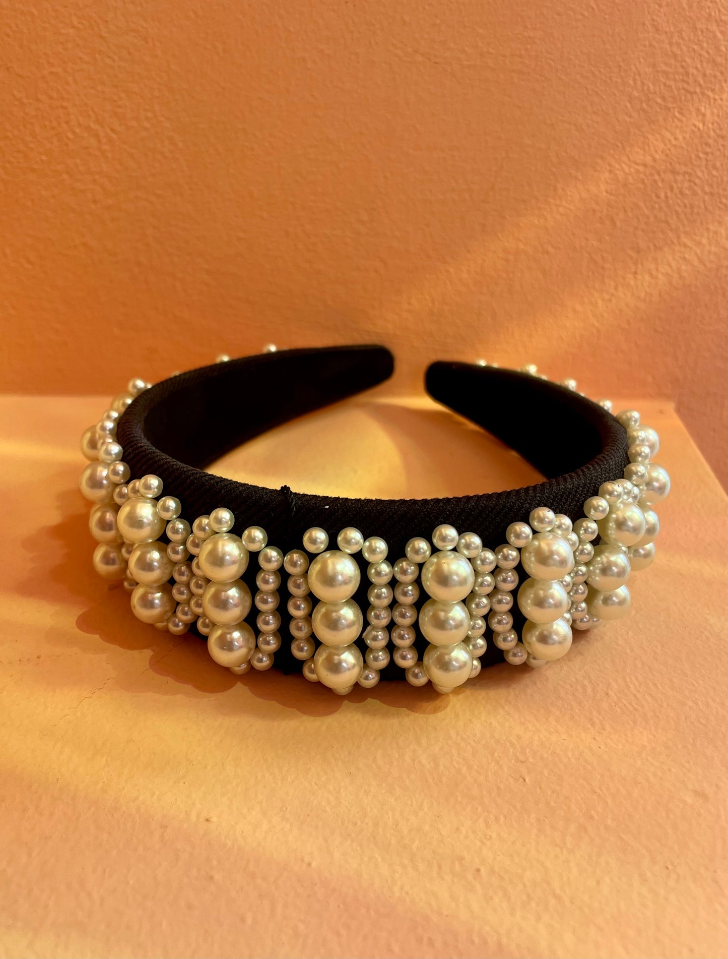 Pearls Headband (black)