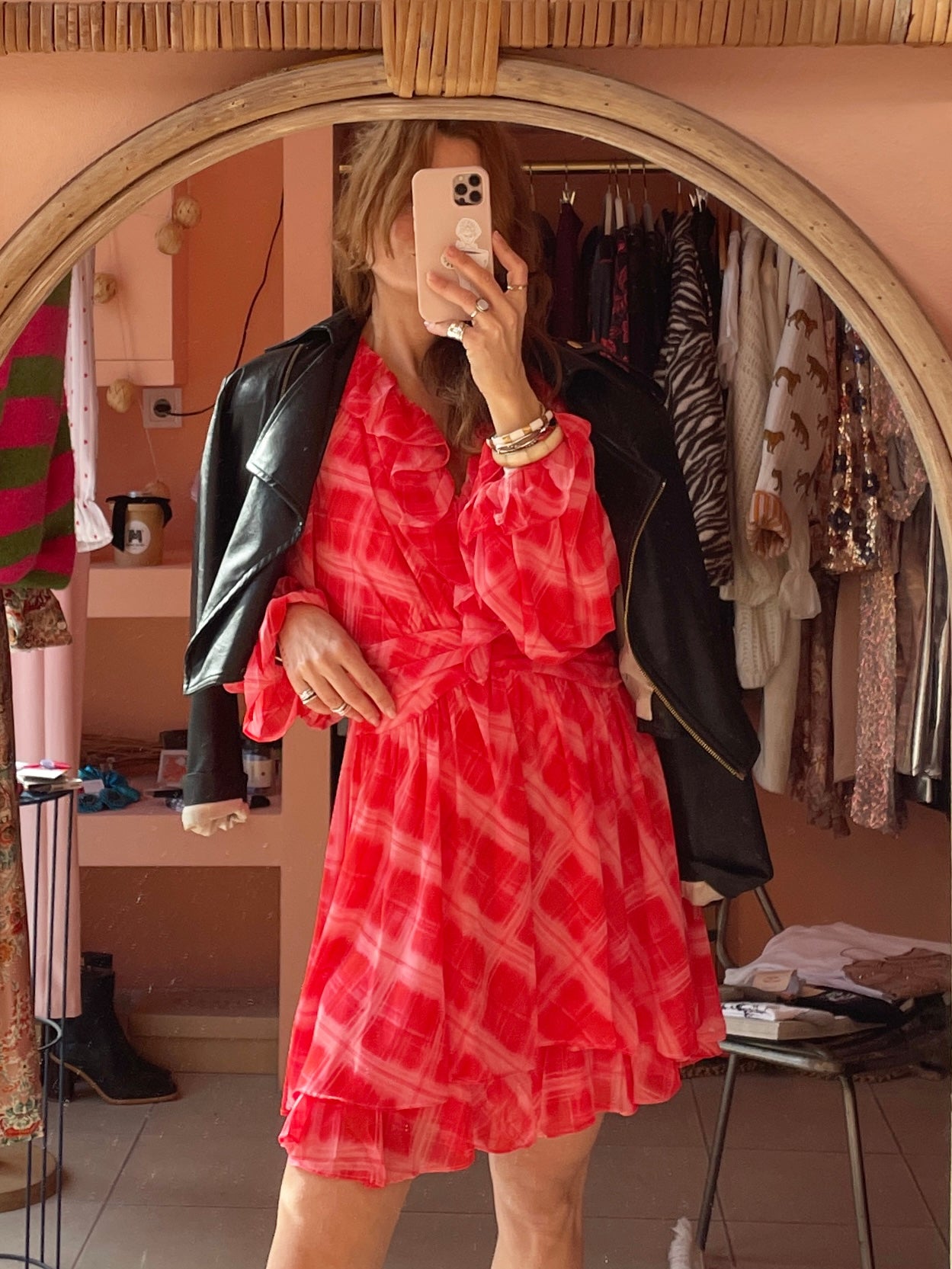 Ruffled Short Dress (red/pink)