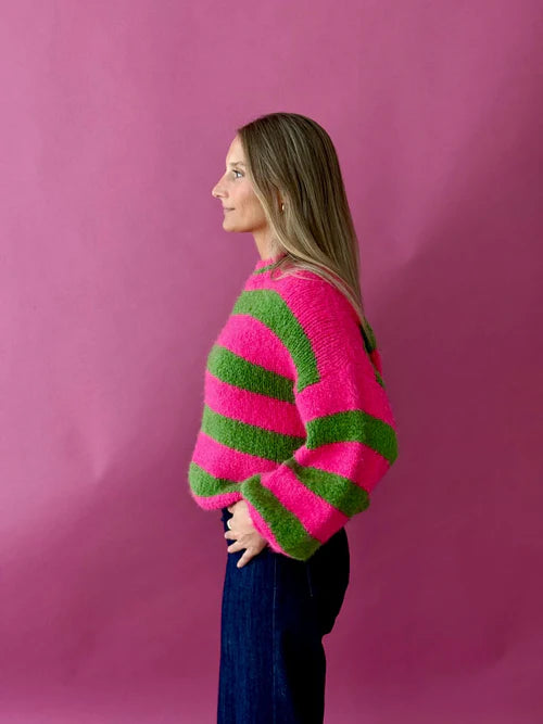 Aura Knitted Sweater (Fuchsia/Green)