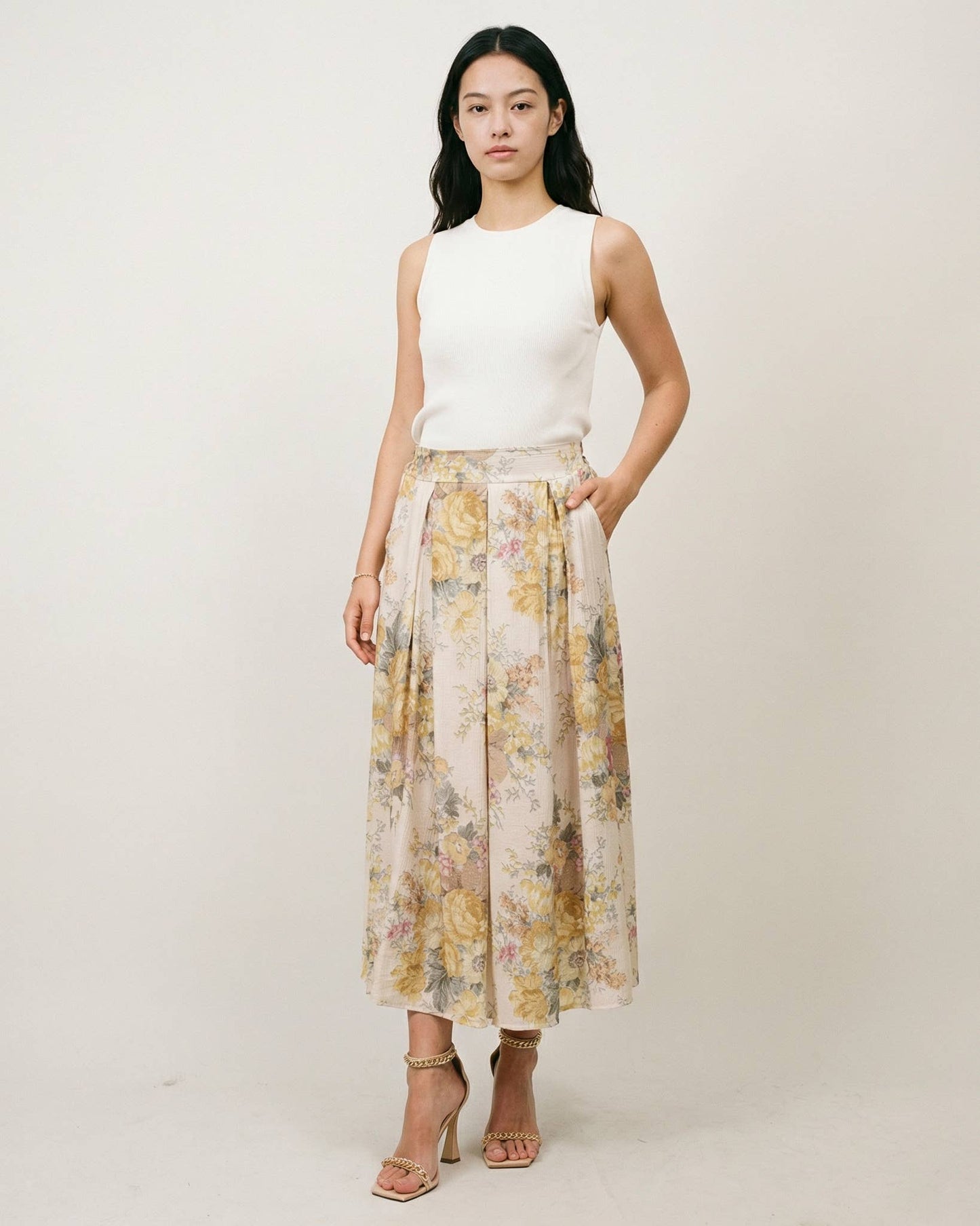 Tivoli Gardens Midi Skirt (ivory)