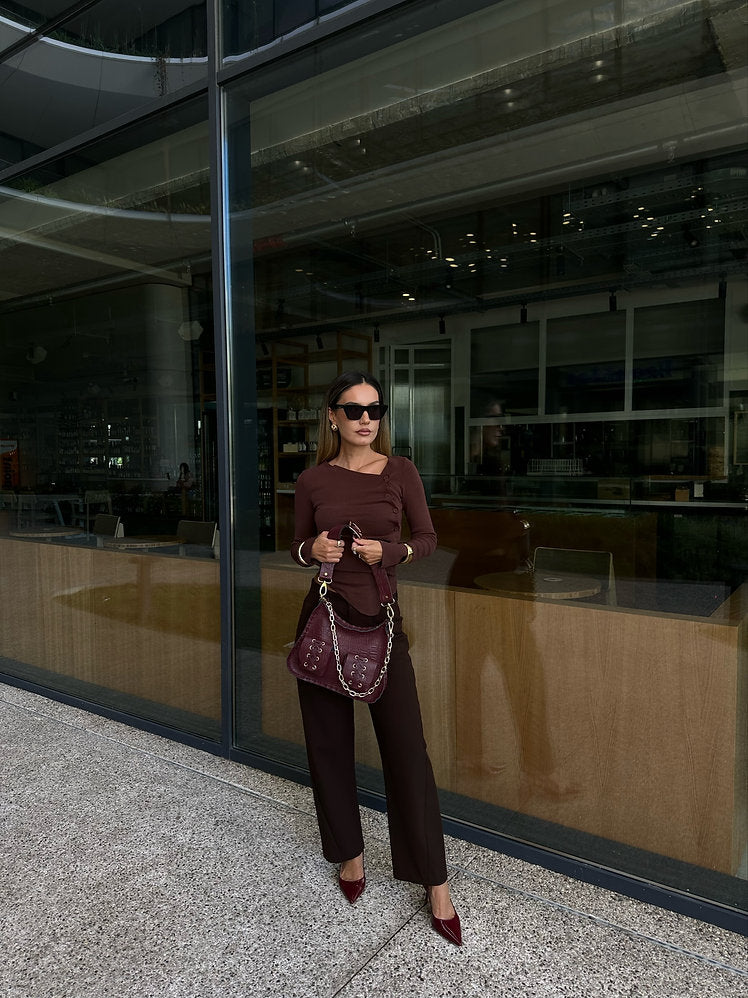 Long Nights Shoulder Bag (cherry)