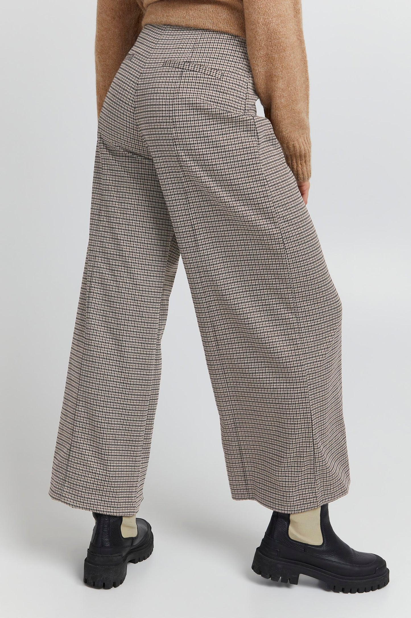 Wide Checked Pants