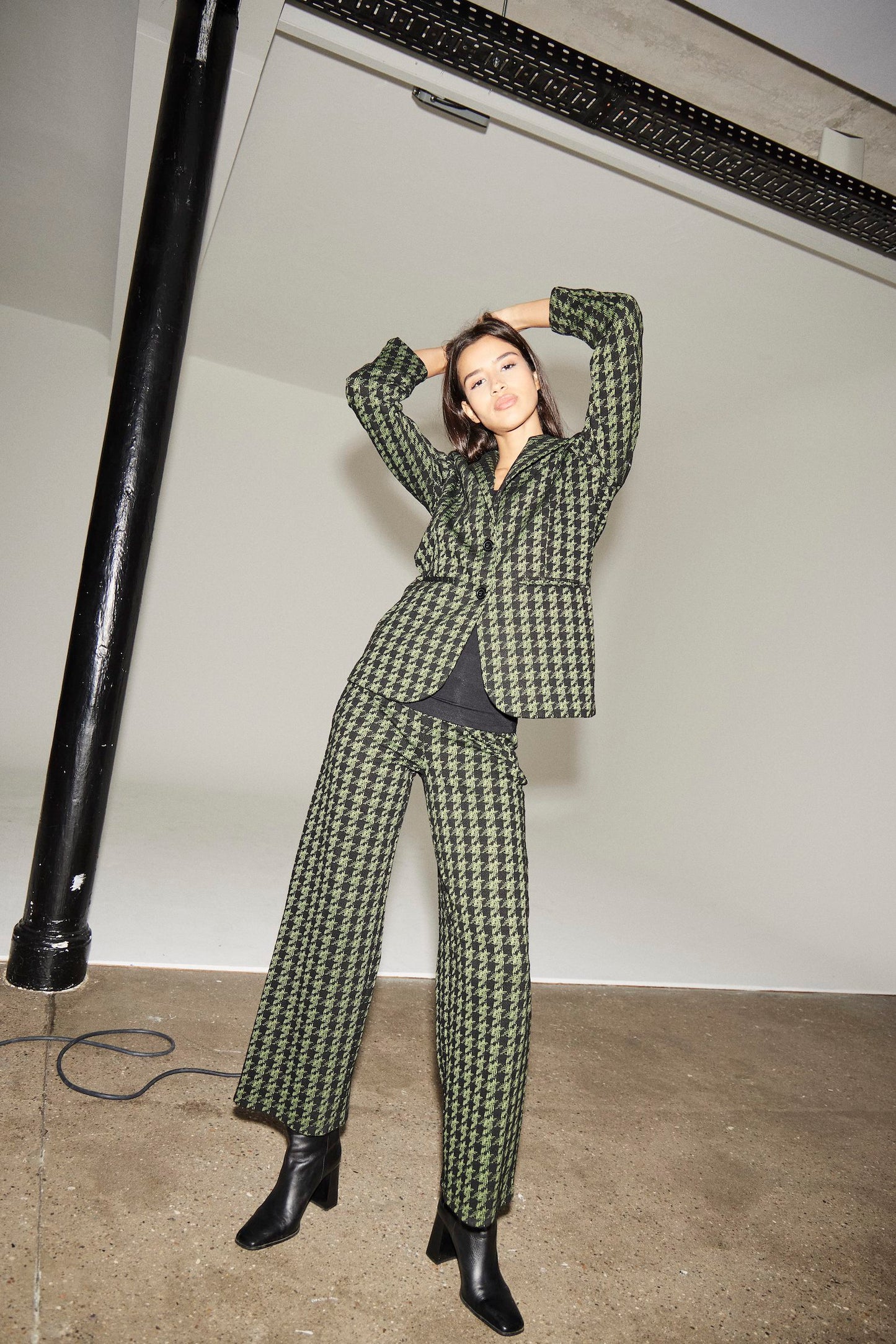 Straight Leg Wide Pants (houndstooth green)