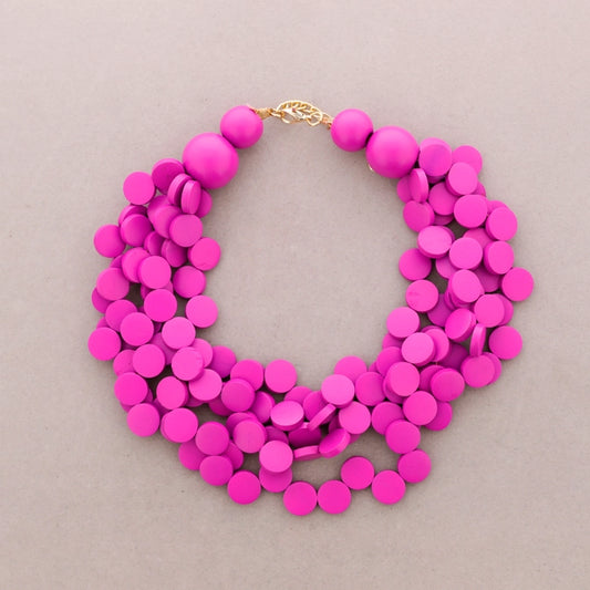 Wooden Medallion Choker (fuchsia)